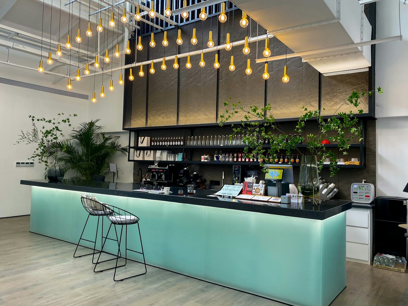 The kitchen and coffee bar